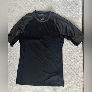 RVCA VA short sleeve rash guard shirt black/grey L